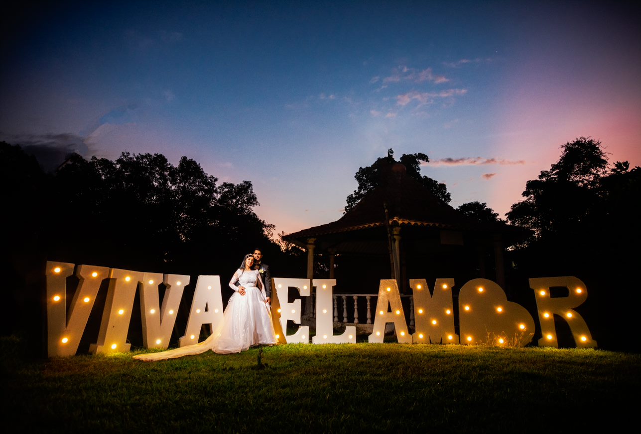 Alquiler letras madera con luces para eventos fusagasuga